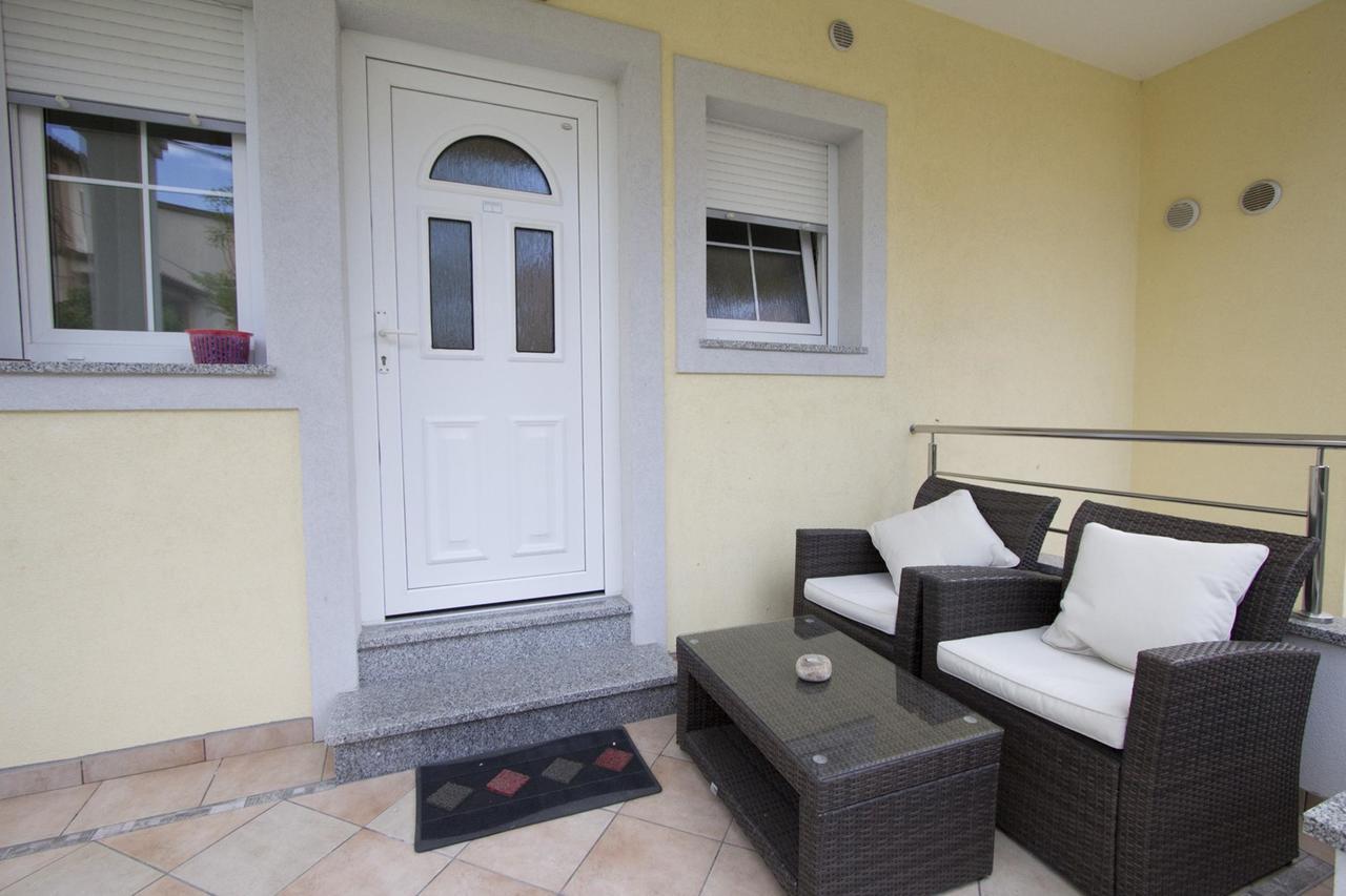 Rajci Apartamento *