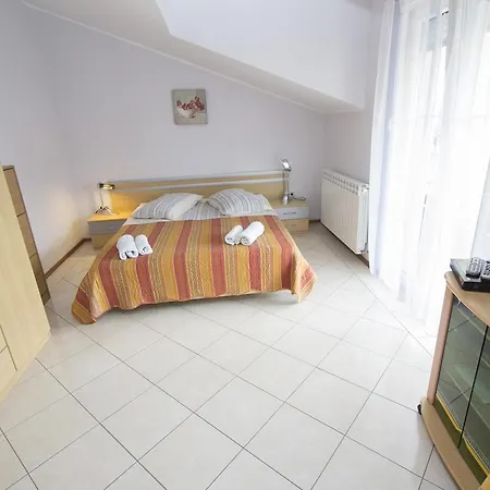 Apartments Rajci Rovinj Exterior photo